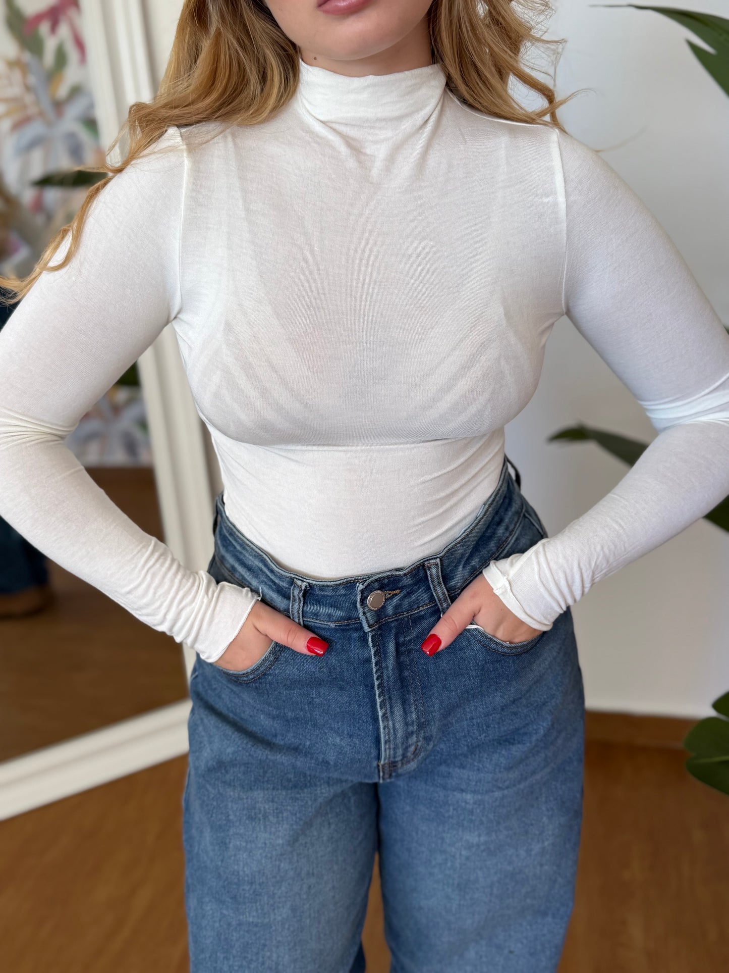 Semivelatine mezzocollo