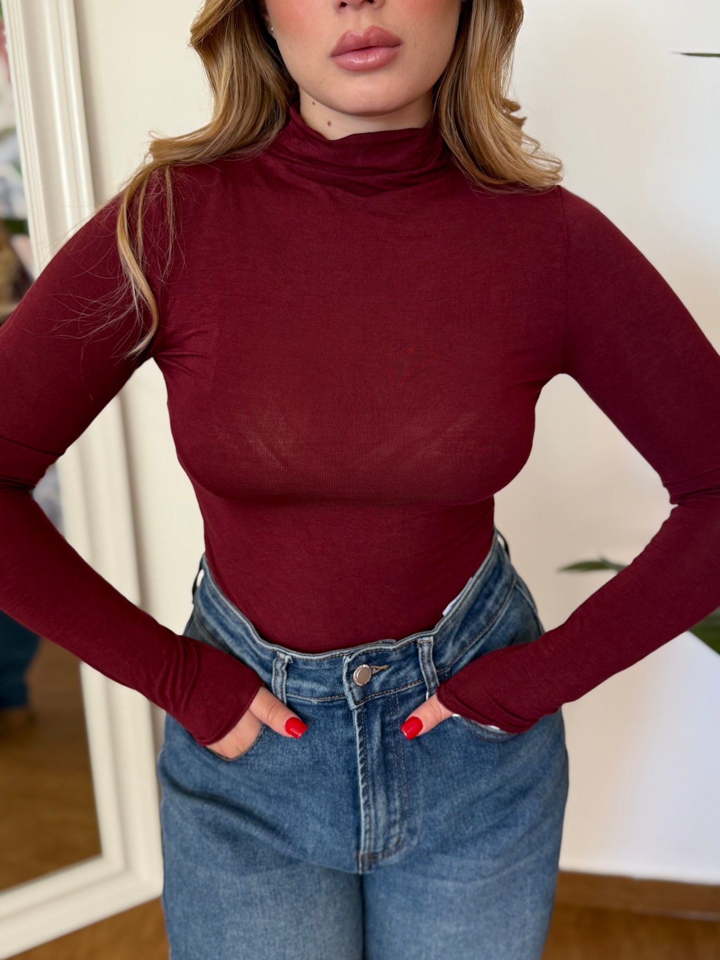 Semivelatine mezzocollo