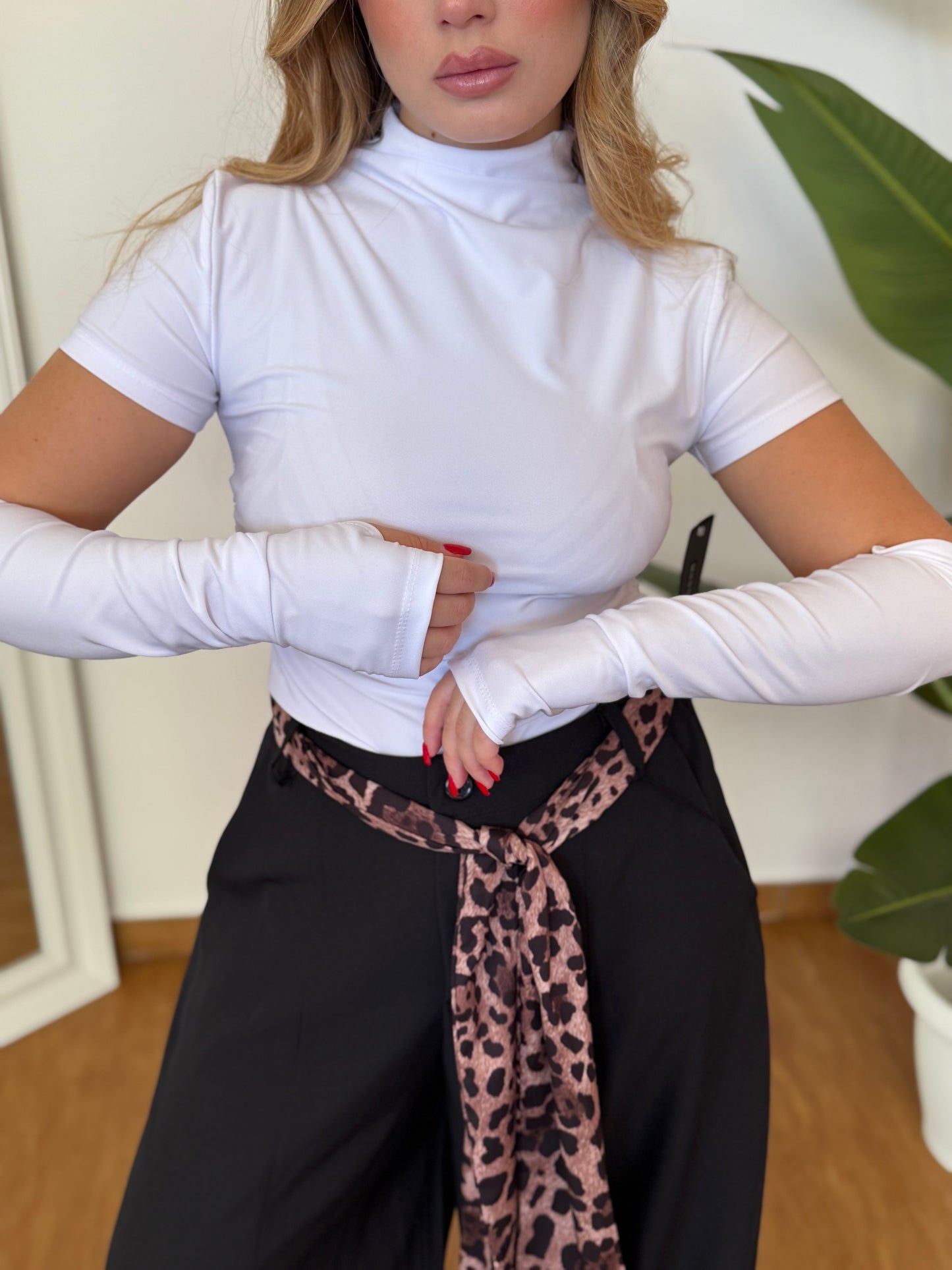 Maglia con manicotti