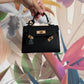 Borsa Kelly