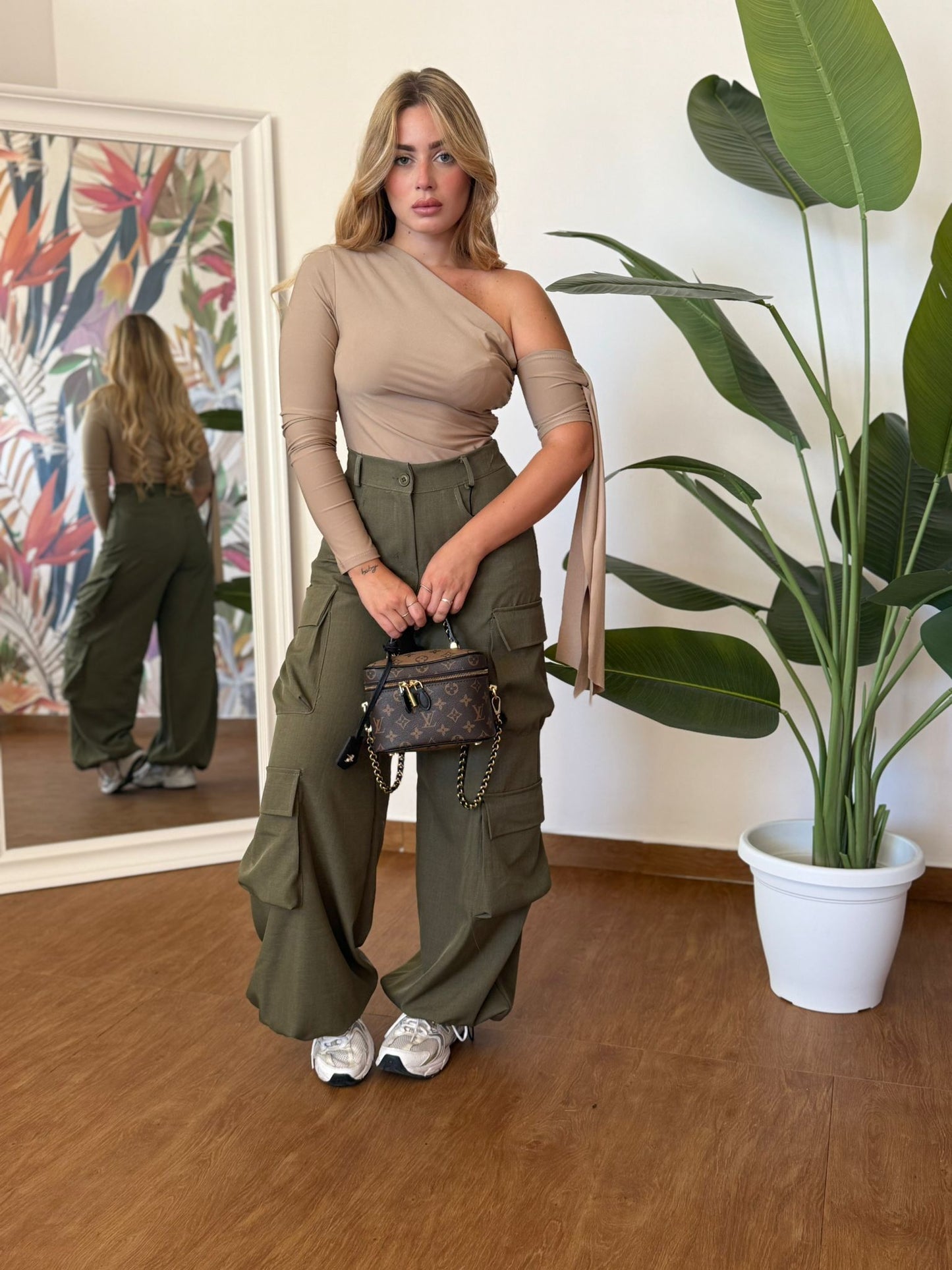 Pantalone cargo tasconi